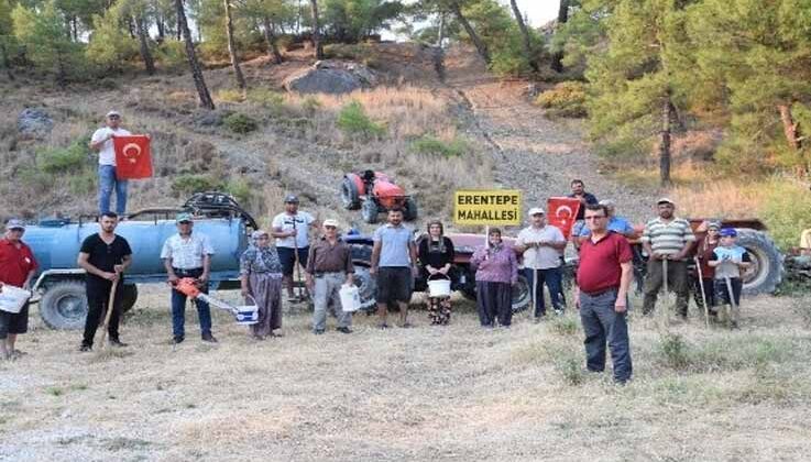 Kimliğini göstermeyenlerin mahalleye girmesine izin vermiyorlar