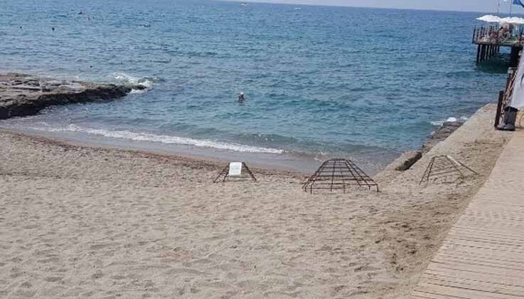 Alanya’da caretta carettalar denizle buluştu