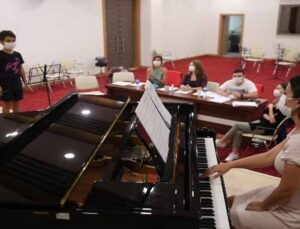 Konyaaltı Belediyesi Müzik Akademisi genç yetenekler arıyor