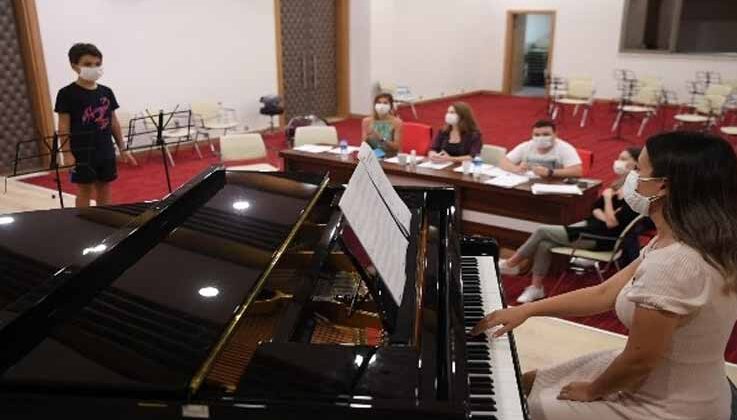 Konyaaltı Belediyesi Müzik Akademisi genç yetenekler arıyor