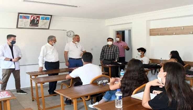 Kemer Belediyesi’nden eğitime destek
