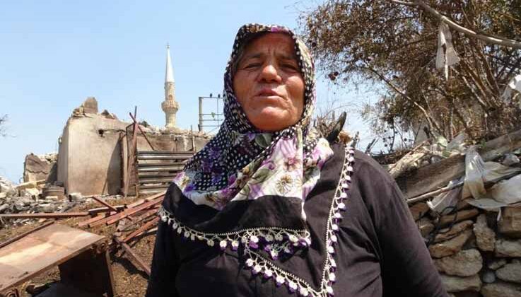 Evi ve kanser tedavisi için biriktirdiği parası yanan Cemile Teyze’ye Hollanda’daki Türklerden 15 bin TL