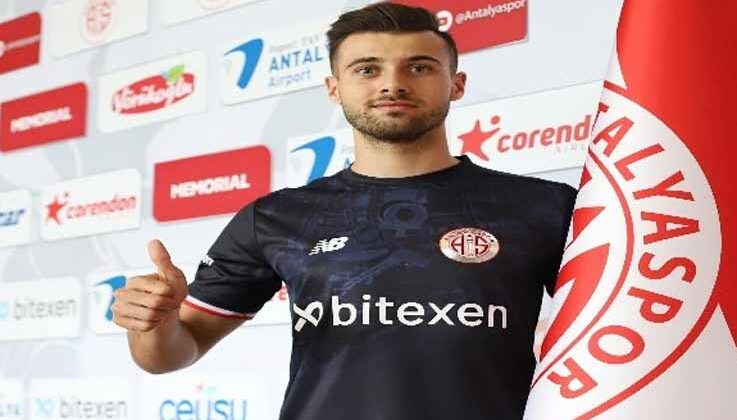 Genç kaleci Ataberk Dadakdeniz FTA Antalyaspor’da