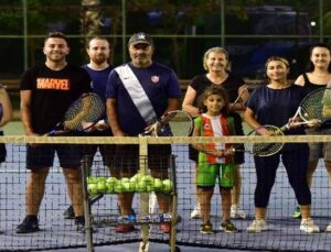 Yetişkinler için açılan tenis kursu 5 Ekim’de başlıyor