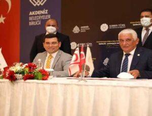 Kıbrıs Belediyeleri ile ‘işbirliği-kardeşlik protokolü’ imzalandı