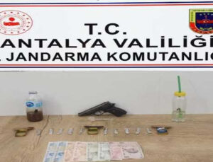 Manavgat’ta pansiyona uyuşturucu operasyonu: 2 gözaltı