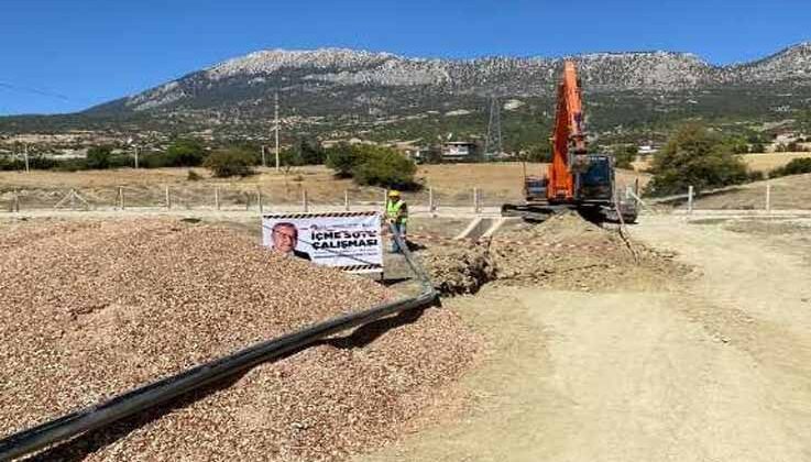 Elmalı Akçay’da içme suyu hattı çalışması