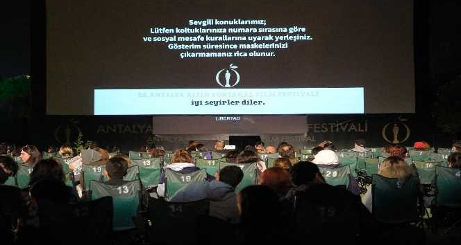Altın Portakal Film Festivali, film gösterimi ve söyleşiler ile devam ediyor