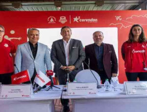 Corendon Aırlines, Muratpaşa Belediyesi Kadın Voleybol Takımı’na sponsor oldu