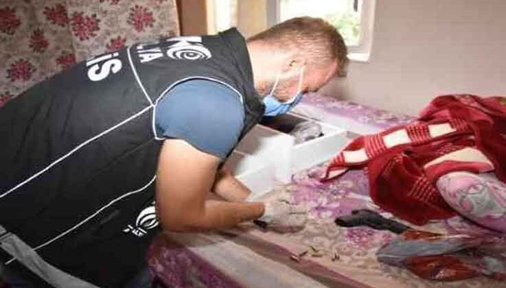 Antalya’da uyuşturucu tacirlerine özel harekatlı baskın: 16 gözaltı
