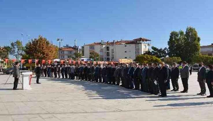 Korkuteli’nde muhtarlar günü kutlandı