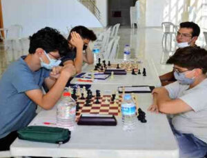 Manavgat’ta 29 Ekim Satranç Turnuvası düzenlendi