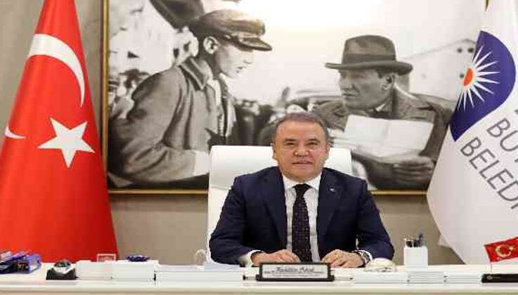 Başkan Böcek: “29 Ekim, Türk Milleti’nin yeniden doğuşunu da simgeliyor”