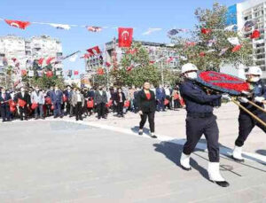 Büyükşehir’de Cumhuriyet Bayramı töreni