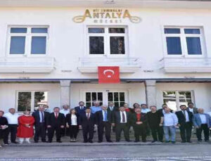 ‘Bir Zamanlar Antalya Müzesi’ açıldı