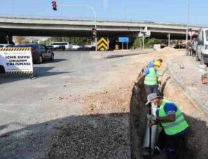 Antalya’da kullanım ömrünü tamamlamış içme suyu hatları yenileniyor