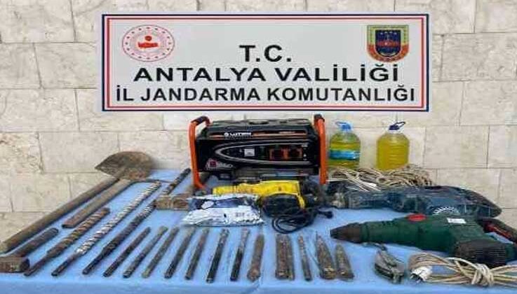 Jandarma define avcılarını suçüstü yakaladı