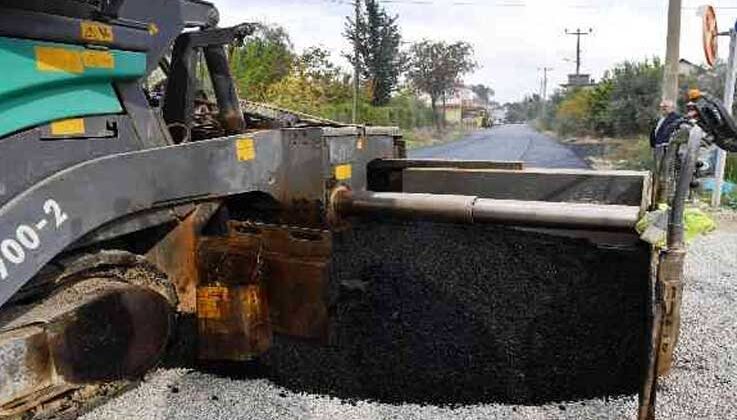 Çakırlar’a 1,5 kilometre sıcak asfalt