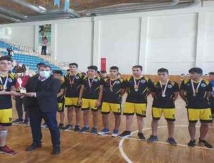 Kumluca’da Liseler Erkek Hentbol Şampiyonası sona erdi