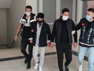 Antalya’da 2 cep telefonunu çalan zanlılar tutuklandı