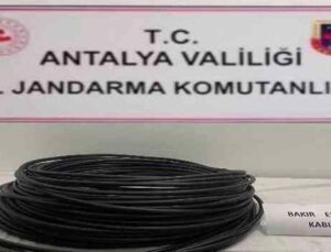 Çalıştığı iş yerinden 500 metre elektrik kablosu çaldı