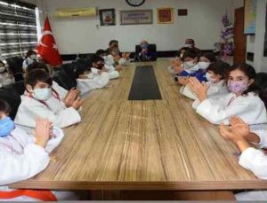 Kumluca Kaymakamı, Judocularla bir araya geldi