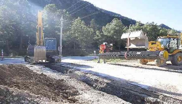 Üç ilçede 3 bin 150 metre drenaj hattı çalışması