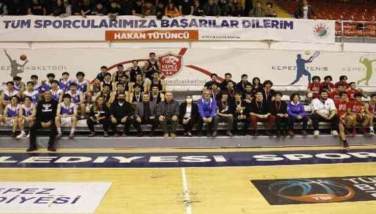 Kepez Belediyesi Spor Kulübü oyuncuları ilk 2’de