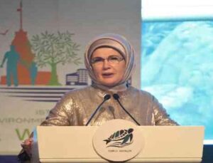 Emine Erdoğan: “Akdeniz kirlilikten olumsuz etkileniyor”
