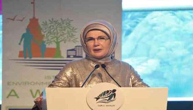 Emine Erdoğan: “Akdeniz kirlilikten olumsuz etkileniyor”