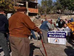 Muratpaşa’dan Gündoğmuş’a 32 ton hayvan yemi