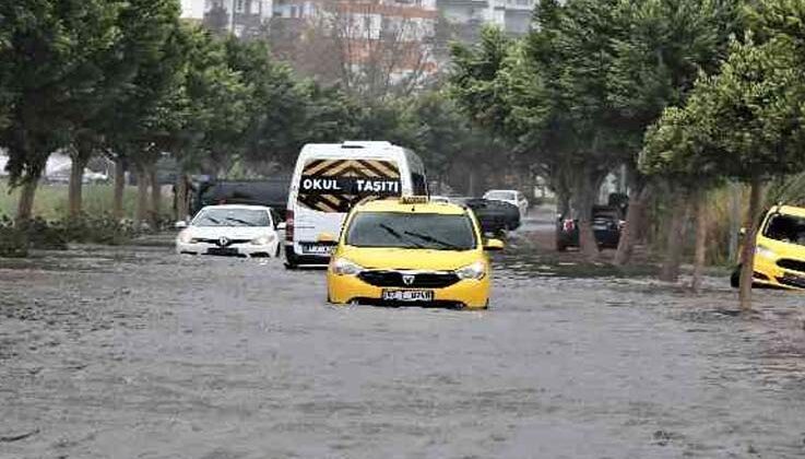 Antalya ve batı ilçeleri için ‘aşırı yağış’ uyarısı