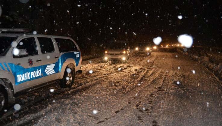 Antalya’nın yüksek kesimlerinde kar kalınlığı 1,5 metreye ulaştı