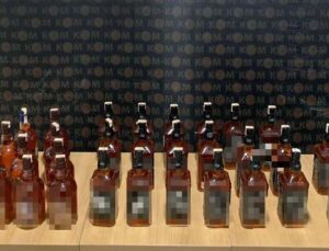 Antalya’da piyasa değeri 250 bin TL olan 623 şişe sahte alkollü içki ele geçirildi
