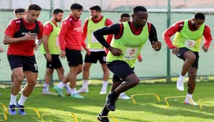 Alanyaspor, Medipol Başakşehir maçına hazırlanıyor