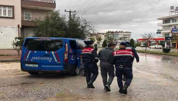 Manavgat’ta 12 yıl hapis cezası olan uyuşturucu tacirine operasyon