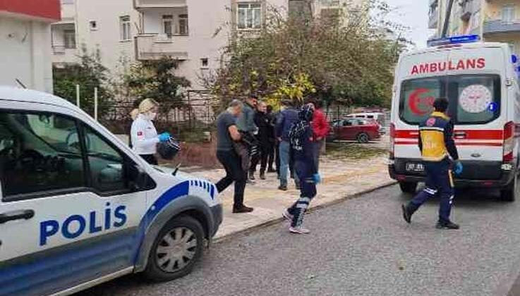 Annenin polisin silahını alarak yakalanmasına izin vermediği oğlu lüks sitede yakalandı