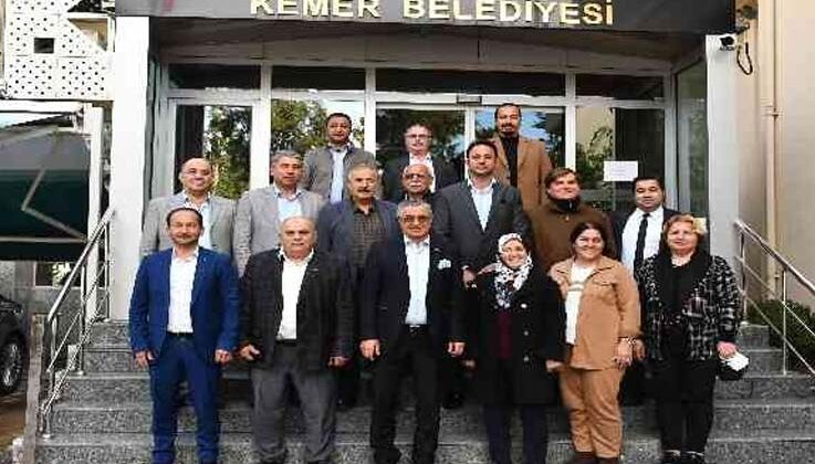 Başkan Topaloğlu, muhtarlarla bir araya geldi