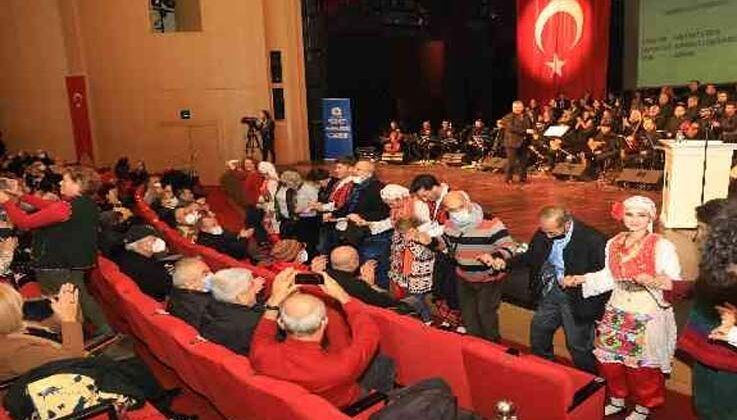 Türkü Türkü Türkiye’m konseri sanatseverlerle buluştu