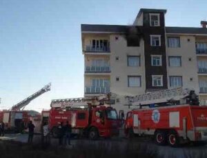 Antalya’da 5 katlı binada korkutan yangın