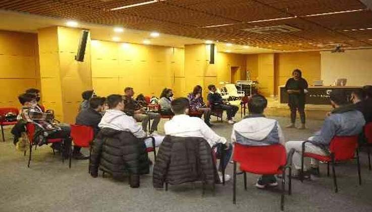 Genç Antalya Gönüllüleri Programı’nın eğitimleri başladı