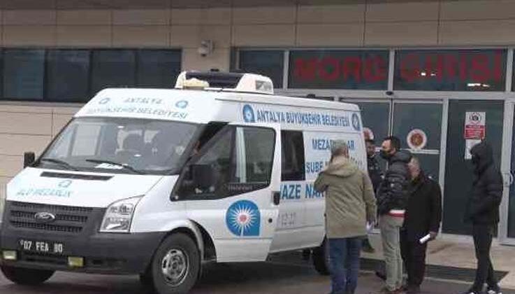 Antalya’da kazılan çukurdan yola çıkılarak bulunan şahsın cenazesi ailesine teslim edildi