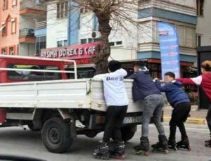 Patenli gençlerin müzik eşliğinde ölümle dansı