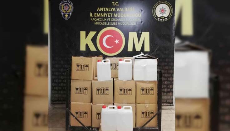 Antalya’da 635 litre sahte alkol ele geçirildi: 8 gözaltı