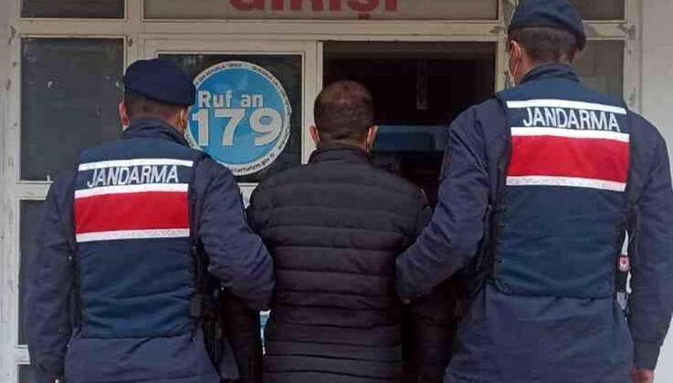 Uyuşturucu ticareti ve hırsızlıktan 23 yıl hapis cezası bulunan firari yakalandı