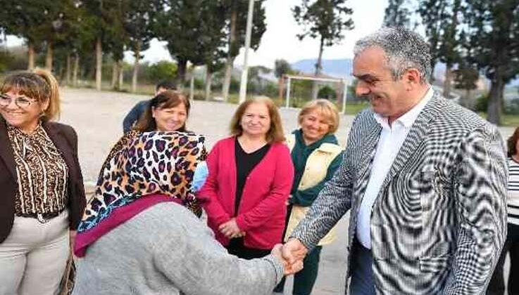 Başkan Esen, Karatepelilerin taleplerini dinledi