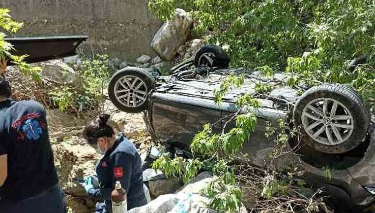 Antalya’da trafik kazası; 3 yaralı