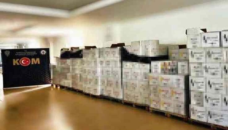 Alanya’da 5 bin 236 şişe kaçak içki ele geçirildi