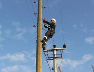 AEDAŞ, vatandaşları elektrik şebekelerine müdahale edilmemesi konusunda uyardı