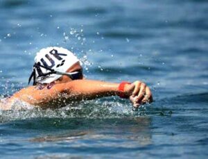 Antalyasporlu yüzücüler dünya ile yarışıyor